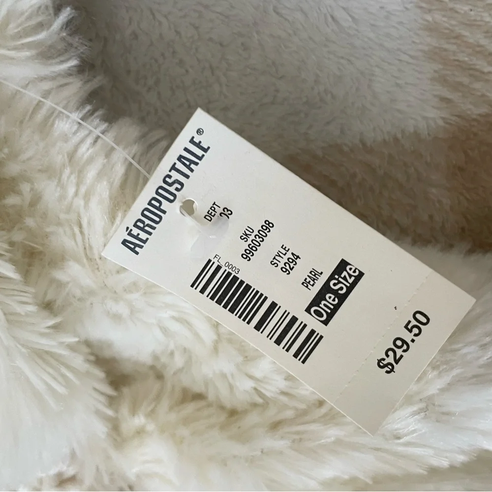 Aeropostale Cream Knit Hat with Ear Flaps One Size NEW WITH TAGS